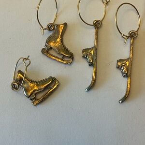 VTG Gold Ice Skate and Hockey Stick Earrings